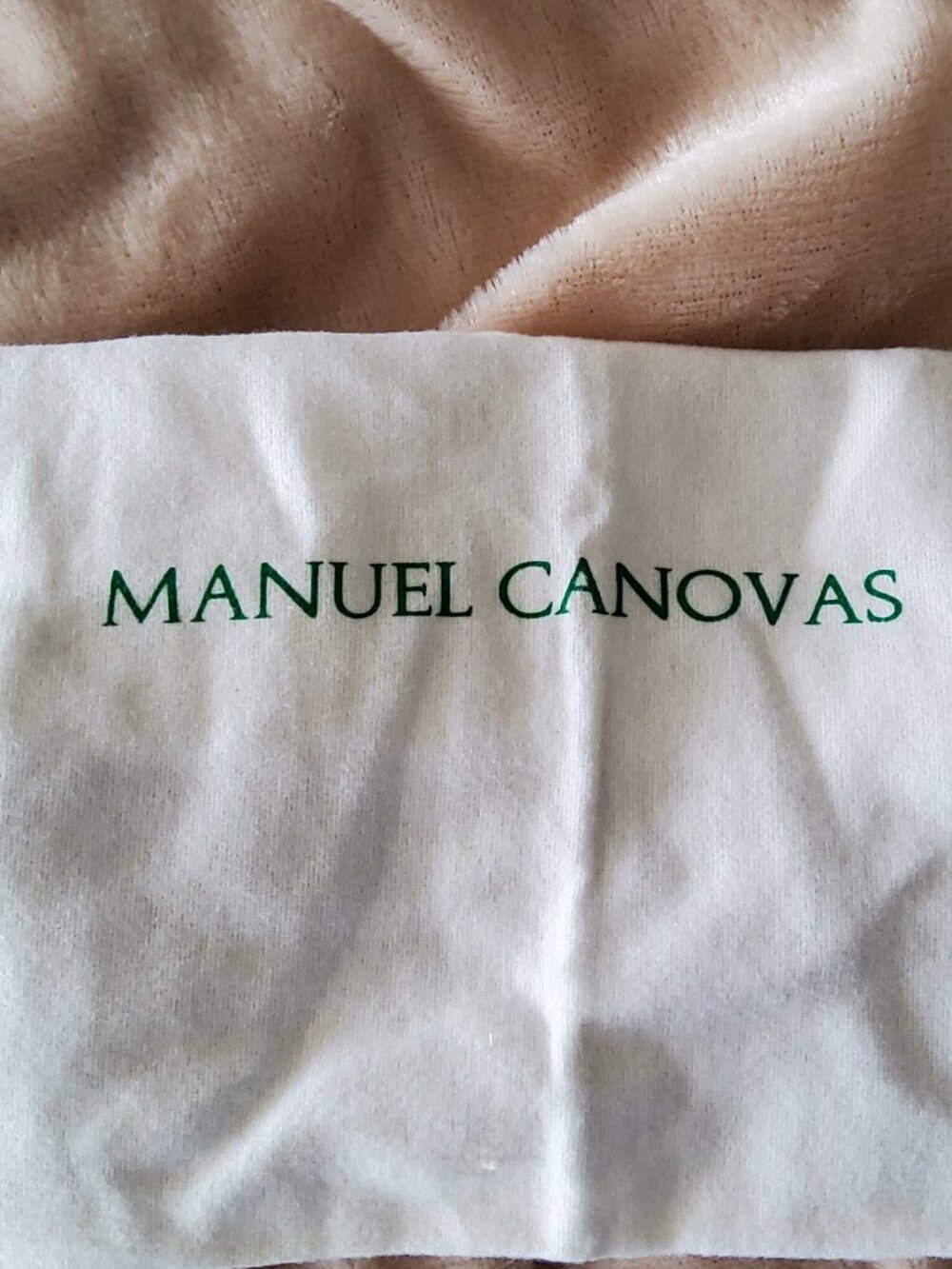 Manuel Canovas dust bag